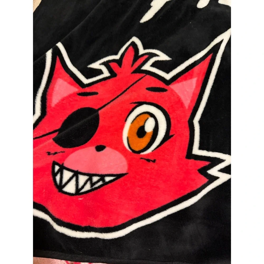 Five Nights at Freddys Pizza Fleece Throw Blanket Bonnie Foxy Chica Freddy FNAF